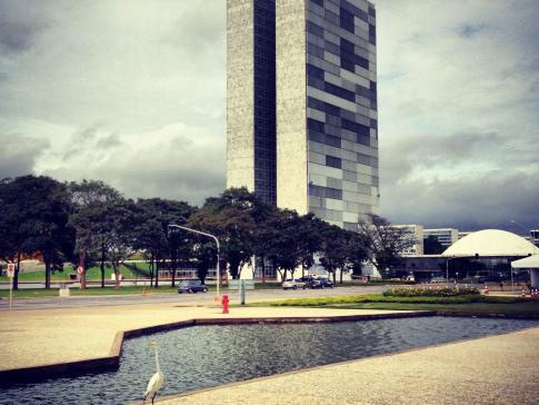 PMDB vai comandar Câmara e Senado até 2015