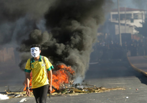 Possibilidade de manifestações durante a Copa assusta patrocinadores e autoridades
