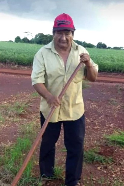 Senhor Atanazio Cabreira, em dia de roça. Crédito: Acervo pessoal de Edivania Cabreira