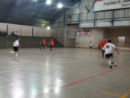 Interfirmas tem final nesta segunda-feira (23), em Amambai O primeiro jogo inicia às 18h45