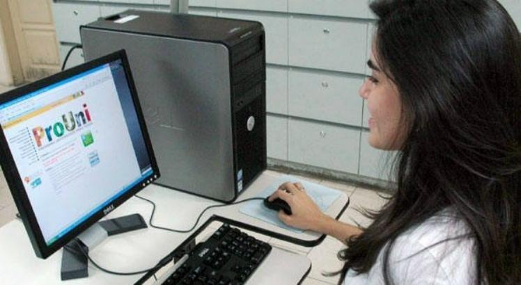 Termina hoje prazo para candidatos ao ProUni entregarem documentos