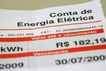 Após 12 anos, lotéricas voltam a receber contas de luz Após 12 anos, lotéricas voltam a receber contas de luz