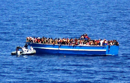 Naufrágio deixa dezoito migrantes mortos próximo à costa da Turquia