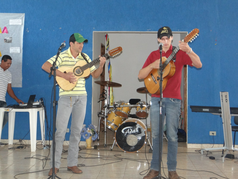 Thiago Viola e Pantanal, classificados na categoria Livre adulto para o Festibai 2015 (Foto: Moreira Produções)