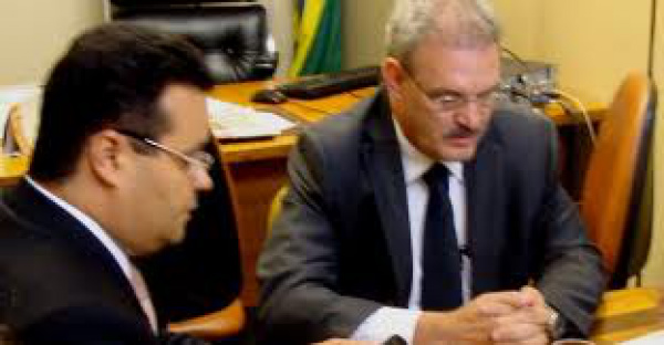 Os deputados federais Geraldo Resende  (E) e Fábio Trad, ambos do PMDB/MS.