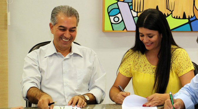 Governo de MS aumenta em 30% repasse para Fundo de Investimento Social Governo de MS aumenta em 30% repasse para Fundo de Investimento Social