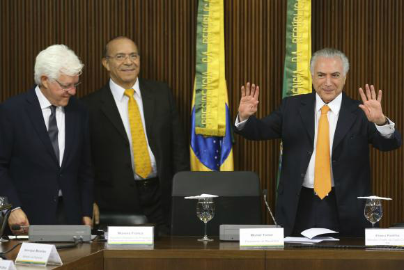 Temer anuncia concessões de aeroportos, rodovias, ferrovias e campos de petróleo O presidente Michel Temer preside reunião do Conselho do Programa de Parcerias de Investimentos (PPI), no Palácio do Planalto. Participam do encontro ministro-chefe da Casa Civil, Eliseu Padilha e o secretário-executivo do Conselho, Moreira FrancoAntonio Cruz/ Agência Brasil