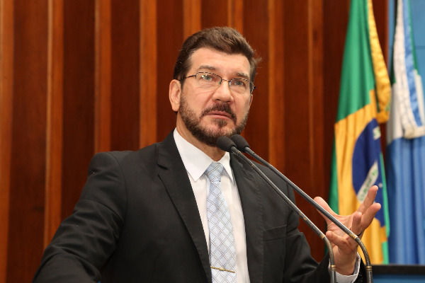 Kemp criticou votação na Câmara que rejeitou investigação contra Temer / Foto: Victor Chileno