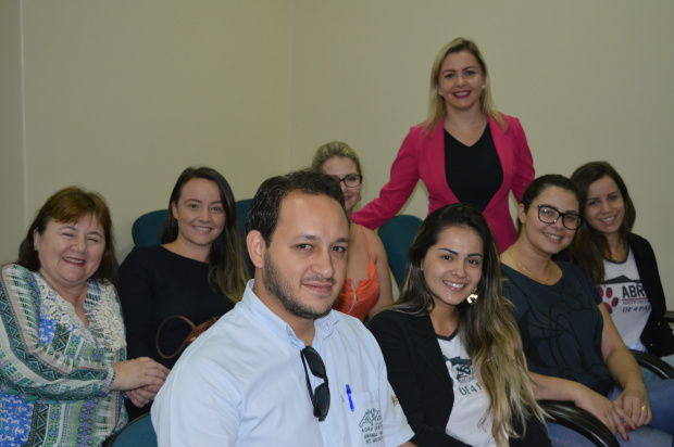 Projeto de lei beneficia "Associação Abrigo Adote um Campeão de Quatro Patas” Membros da Associação estiveram acompanhando a tramitação do projeto de lei / Foto: Moreira Produções