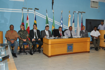 Autoridades durante abertura dos trabalhos legislativos de 2012.Foto: Moreira Produções 