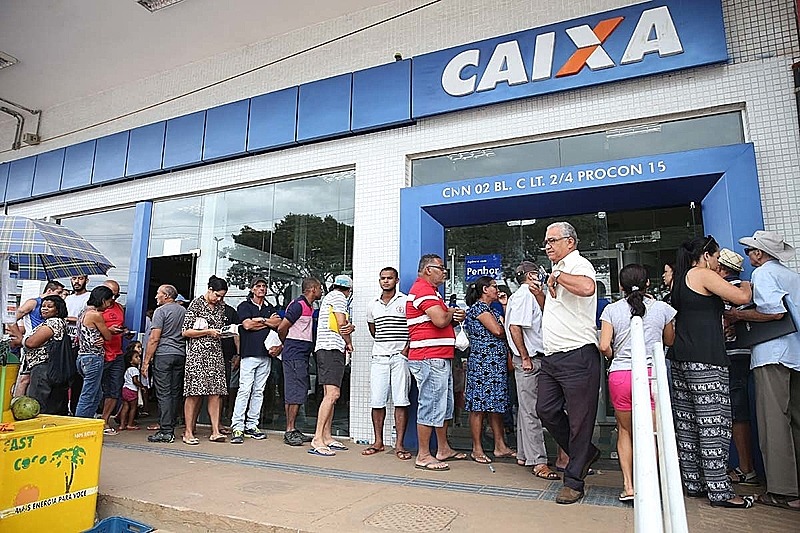 Somadas, as mil empresas que possuem as maiores dívidas ativas com a União sonegaram R$ 754,7 bilhões aos cofres públicos - Foto: Agência Brasil