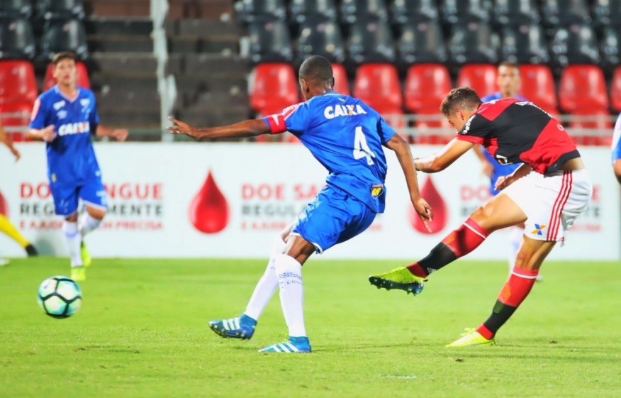 Flamengo e Cruzeiro empatam no Rio de Janeiro Foto: Divulgação