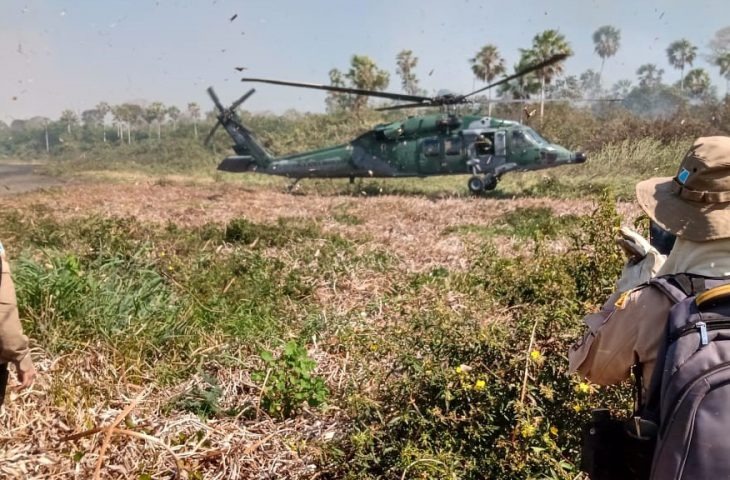 Operação Pantanal II elimina focos de incêndio e planeja combate integrado Incêndio próximo a Corumbá acumula densa fumaça, incomodando a população. Foto: Saul Schramm