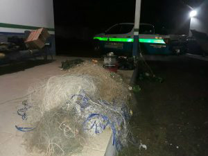 Apetrechos irregulares apreendidos pela PMA.