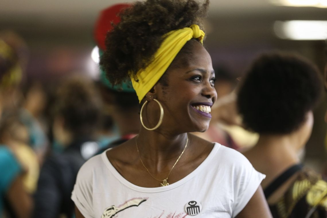 Mulheres negras se mobilizam para ampliar presença na política Mulheres negras se mobilizam para ampliar presença na política