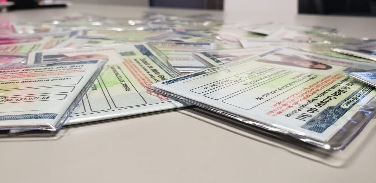 Termina em agosto o prazo para policiais civis retirarem carteiras funcionais