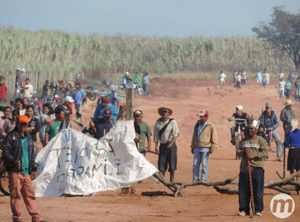 Guaranis ameaçam guerra contra o Estado caso prendam lideranças Ataque a índios de Caarapó revolta conselho Aty Guasu, que cobra justiça às autoridades / Foto: Luiz Alberto