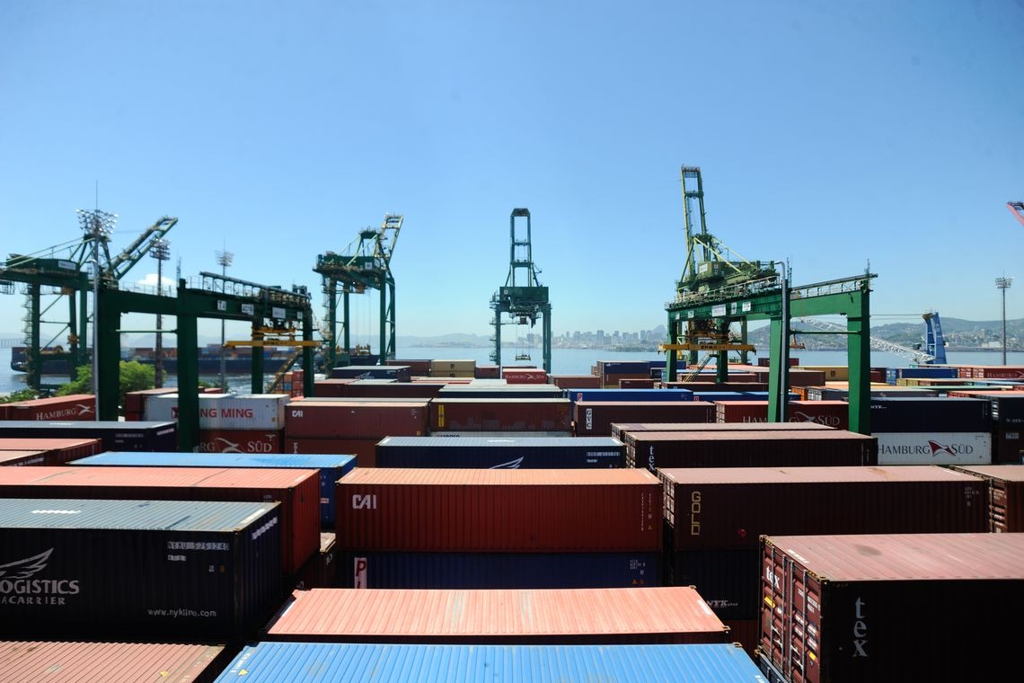 Queda de comércio com EUA afeta exportações brasileiras Tânia Rêgo/Agência Brasil