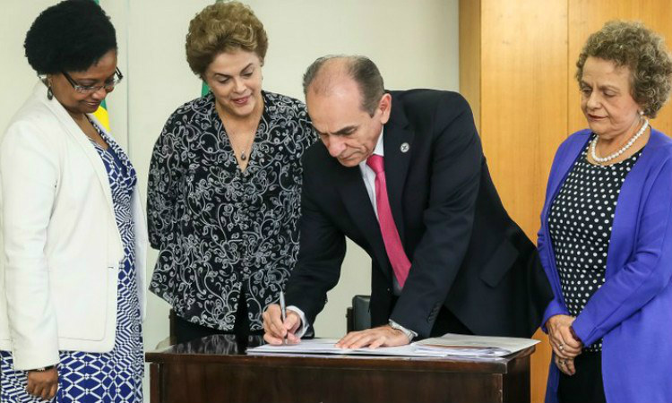 Governo federal reforça atendimento às mulheres vítimas de violência