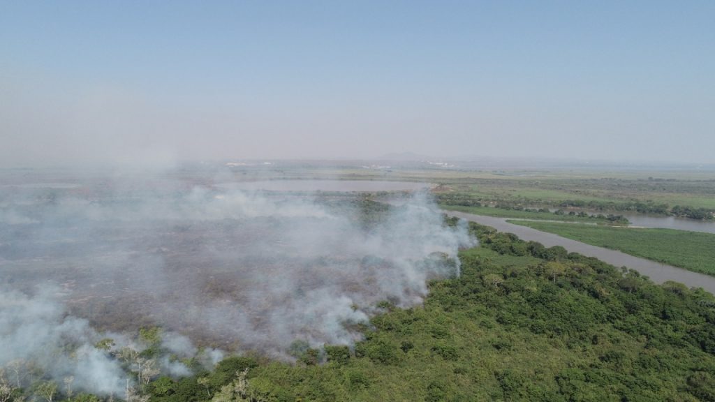 Umas das piores queimadas já registrada, fumaça alcança população de cidades como Corumbá e Ladário