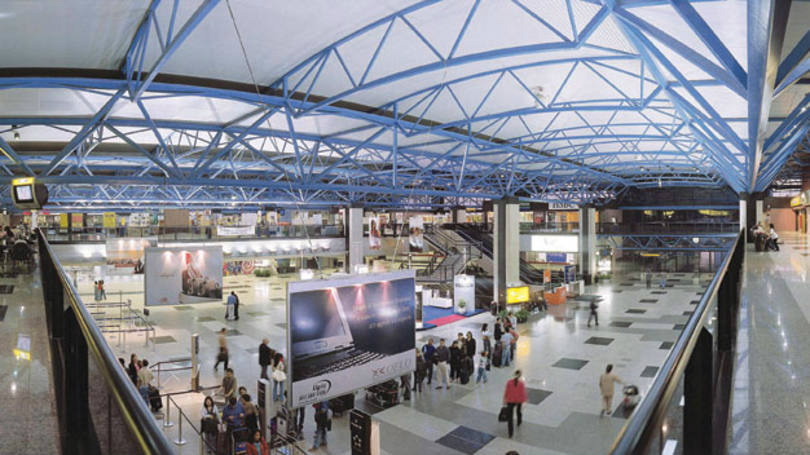 Pesquisa elege aeroporto de Curitiba o melhor do país