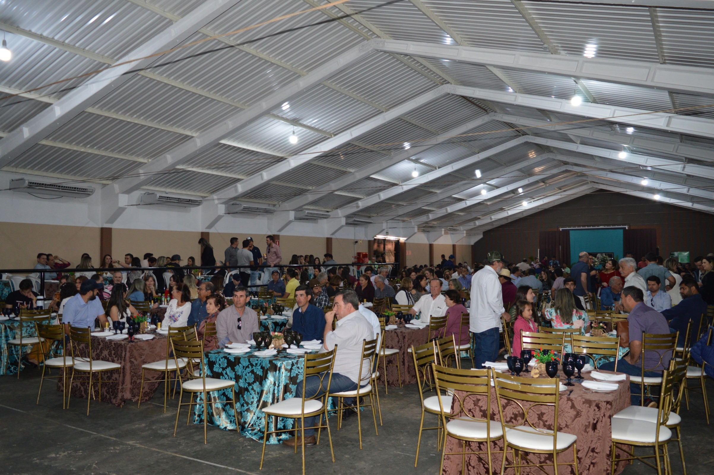 Veja fotos de como foi o 1º Almoço do Produtor Rural em Amambai Foto: Moreira Produções