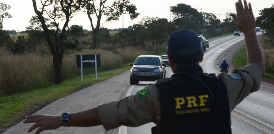 Concurso para a Polícia Rodoviária Federal recebe autorização Concurso para a Polícia Rodoviária Federal recebe autorização