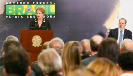 Dilma: “vamos levar o Brasil para o mundo” Dilma: “vamos levar o Brasil para o mundo”