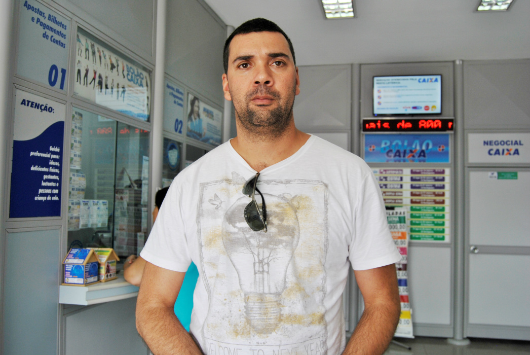 Greve dos bancários atinge clientes em Amambai Rogério Pascoal diz estar se sentindo limitado / Foto: Moreira Produções