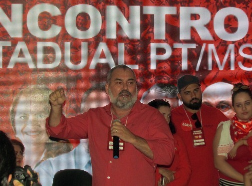 Humberto Amaducci durante convenção do PT que o homologou como pré-candidato a governador do Estado