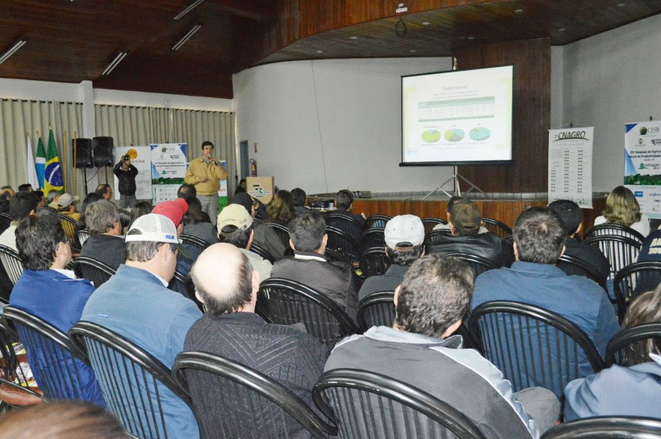  O presidente da Famasul, Eduardo Riedel, falou dos desafios da sucessão familiar durante a Expoagro 2014 