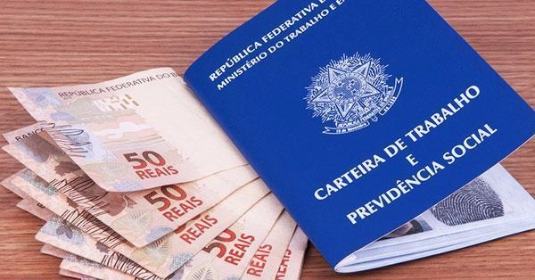 Salário mínimo em 2018 será de R$ 965, menor do que o previsto Foto: Divulgação