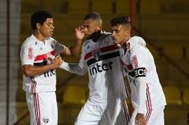 São Paulo vence o Fluminense e entra no g-8 do brasileiro sub-20 São Paulo vence o Fluminense e entra no g-8 do brasileiro sub-20