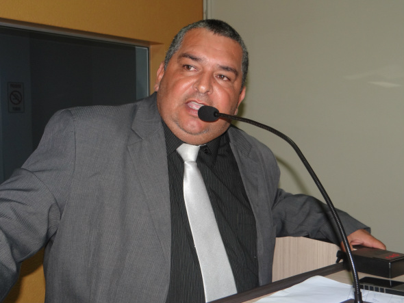 Brito reivindica aquisição de aparelhos ao Hospital Regional de Amambai Vereador de Amambai, Valter Brito (Pros)/Foto: Moreira Produções