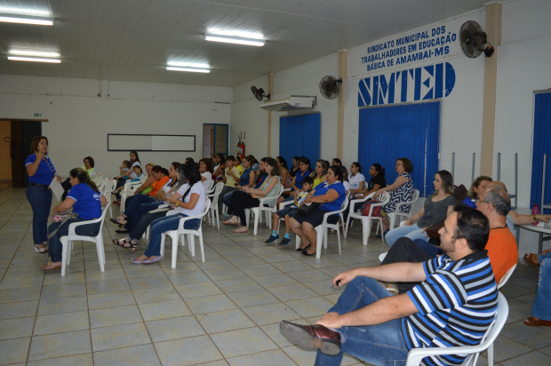 Assembleia Geral realizada no Simted, no dia 13 de setembro, definiu a mobilização.Foto: Assessoria