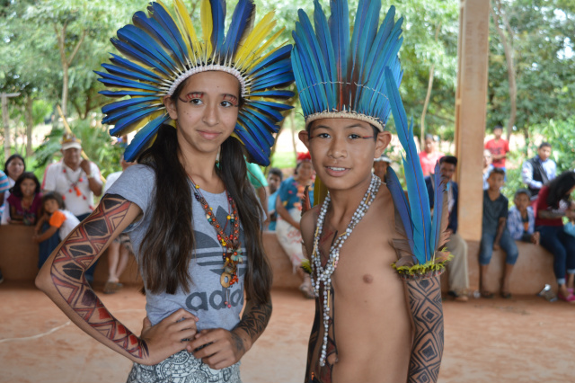 Dia do Índio é comemorado nas aldeias de Amambai Concursos de beleza que representasse a cultura indígena foram realizados com alunos da Reme / Foto: Moreira Produções