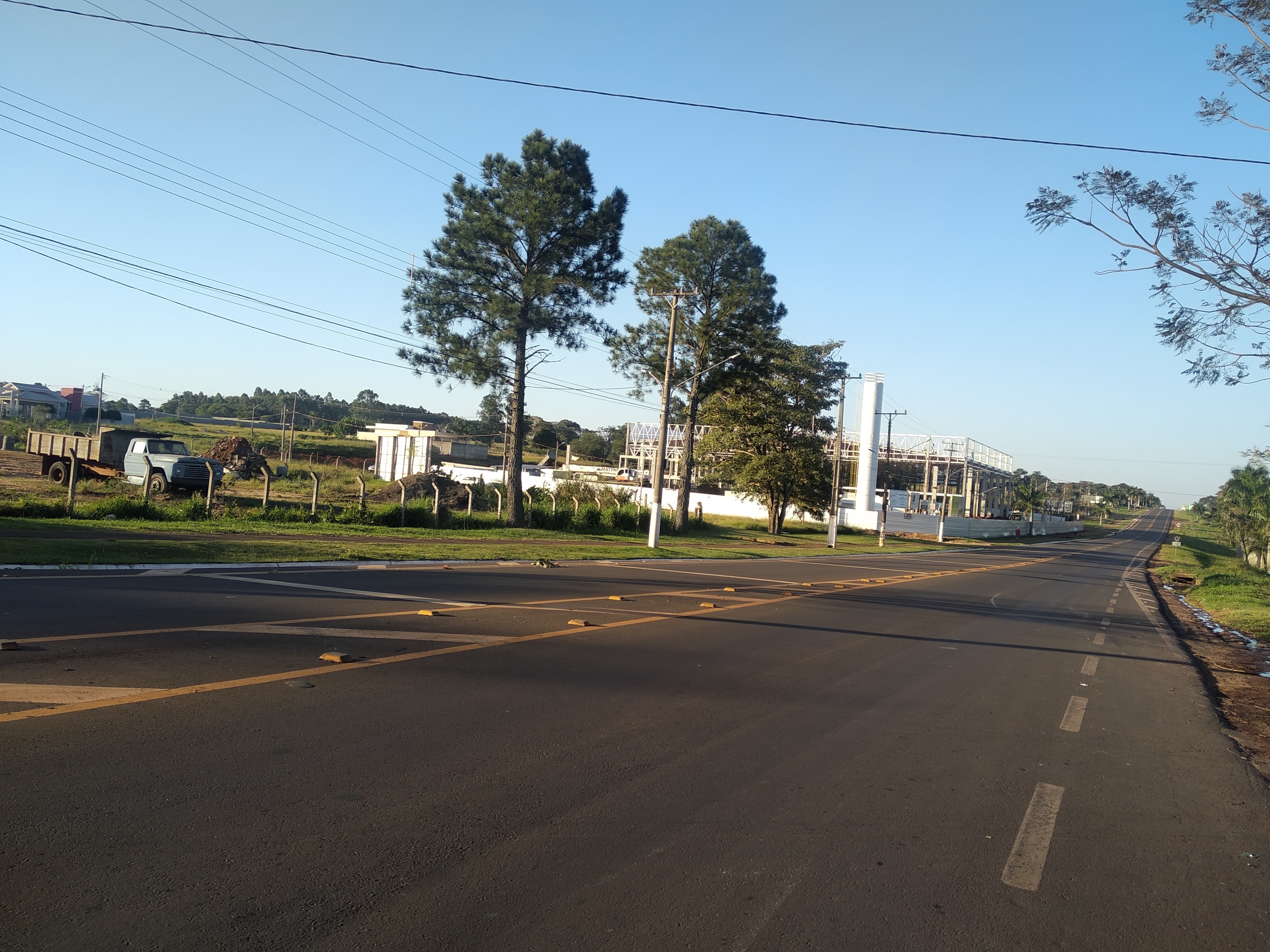 Vereador Humberto Hasegawa quer construção de interseção na MS-156, na saída para Caarapó / Foto: Moreira Produções