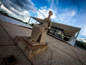 Raquel Dodge defende que André fique preso e STF avalia troca de ministro Sede do STF em Brasília (DF), que decidirá futuro de Puccinelli (Foto: Dorivan Marinho/STF/Divulgação)