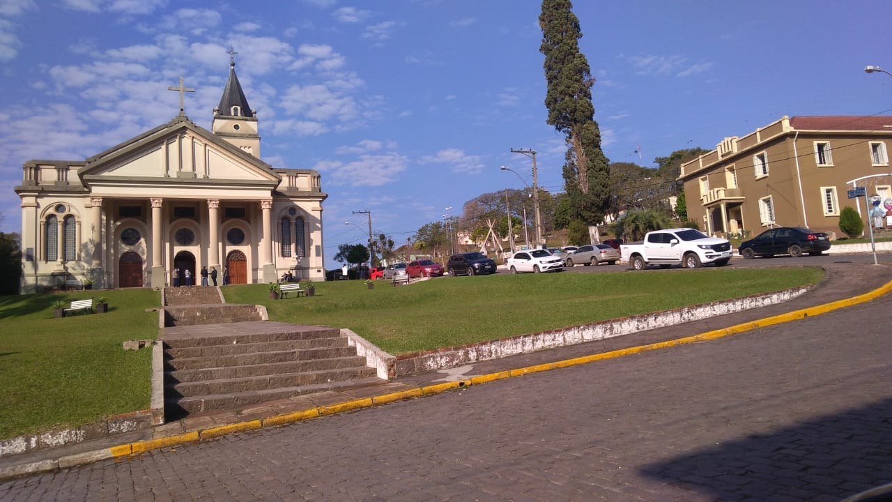Igreja Matriz Corpus Christi - Vale Veneto, São João do Polesini, RS, onde foi realizada a missa em homenagem ao padre Bonfilho. (Foto: Ariovaldo Cavalheiro)