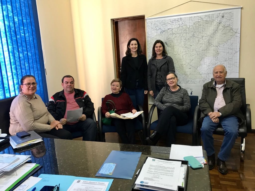 Organização do concurso de frases acerta os últimos detalhes para o lançamento.