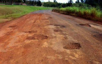 Qualidade das rodovias do poder público é menor que as já privatizadas Qualidade das rodovias do poder público é menor que as já privatizadas