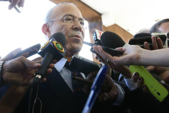 Padilha diz que governo tem apoio do Congresso para aprovar corte de gastos Para Eliseu Padilha, o limite de gastos que permitirá a retomada do crescimento só não atingirá as áreas de saúde e educaçãoAntonio Cruz/Agência Brasil