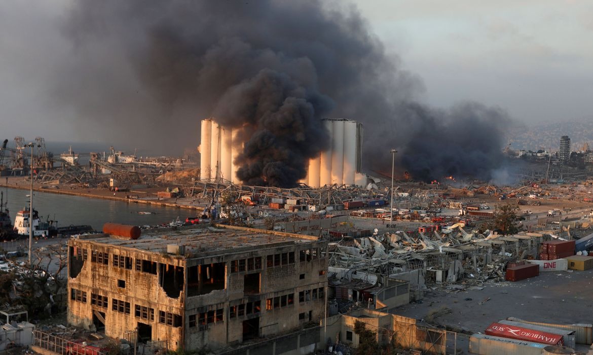 Itamaraty acompanha situação de brasileiros em Beirute após explosão Foto: Mohamed Azakir/Reuters