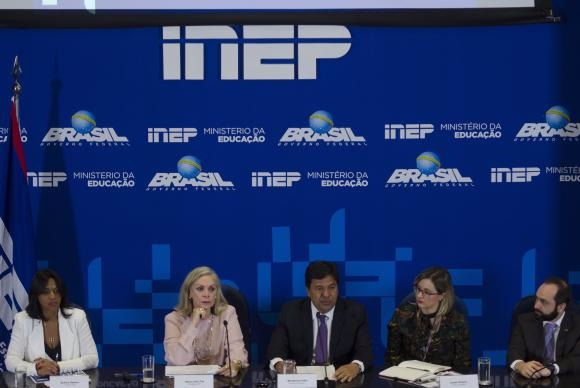 A presidente do Inep, Maria Inês Fini, e o ministro da Educação, Mendonça Filho, participam da apresentação dos dados consolidados e as orientações finais para a aplicação do Exame Nacional do Ensino Médio (Enem) 2017 