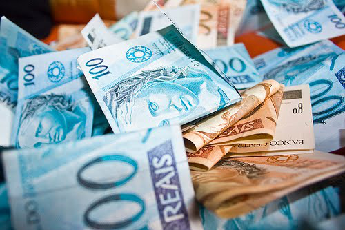 CGU vai fiscalizar uso de verbas federais em 60 municípios CGU vai fiscalizar uso de verbas federais em 60 municípios