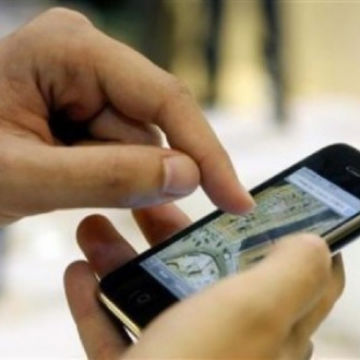 Chips de celular de operadoras suspensas continuam a venda em bancas de jornal Chips de celular de operadoras suspensas continuam a venda em bancas de jornal