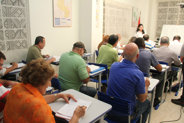 Consulado do Paraguai comemora êxito de curso de guarani Consulado do Paraguai comemora êxito de curso de guarani