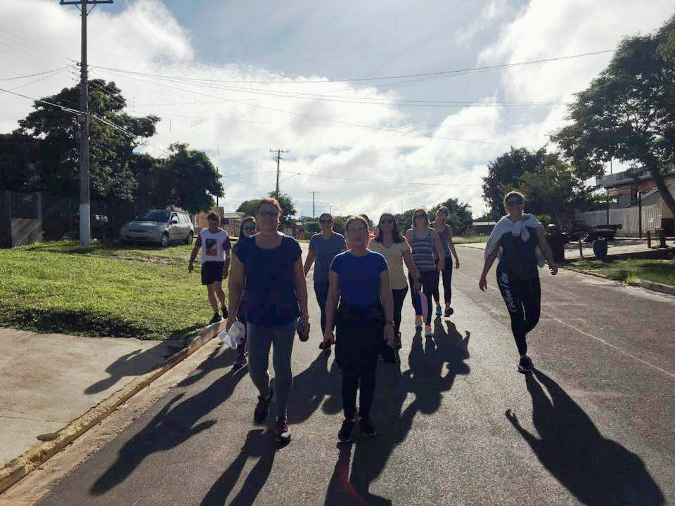 Primeira caminhada  aconteceu dia 8 de abril.