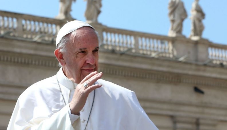 Papa Francisco muda importante diretriz da Igreja e gera enorme repercussão Papa Francisco muda importante diretriz da Igreja e gera enorme repercussão