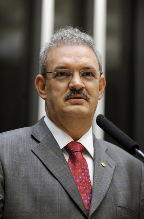 Pesquisa vai definir candidato do PMDB à prefeitura de Dourados
